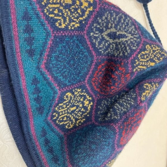 VTG Patagonia Wool Winter Ski Hat Beanie w/ Pom Pom Tassel Pom Portugal Large - Picture 6 of 9